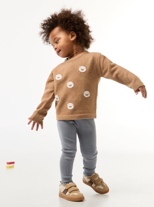 Pull à col rond avec broderies - Kiabi