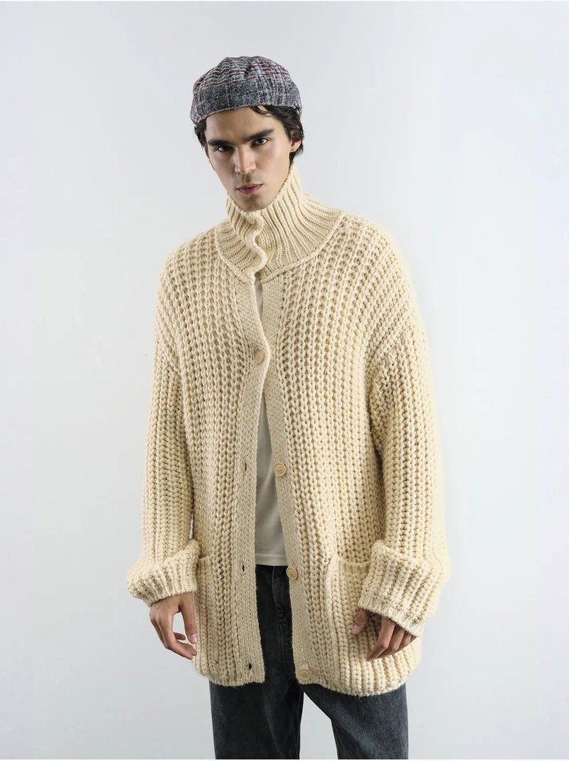 Pull à col roulé côtelé oversize avec fermeture à boutons giesto Ivoire - Kiabi
