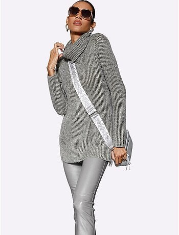 Pull à Col Roulé Coupe En A Affinante - Taille Standard - Helline