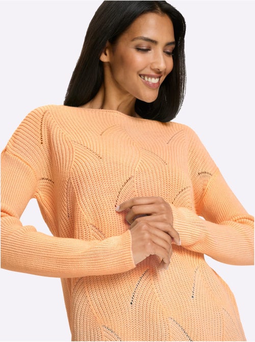 Pull à encolure en U avec motif tricoté et manches longues - Taille standard - Moda Vilona - Kiabi Pull à encolure en U avec motif tricoté et manches longues - Taille standard - Moda Vilona - Kiabi