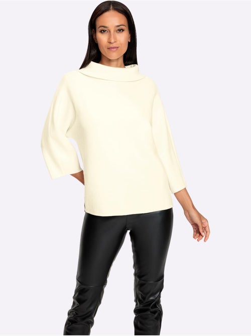 Pull à manches 3/4 large col à revers - taille standard - helline - Kiabi Pull à manches 3/4 large col à revers - taille standard - helline - Kiabi