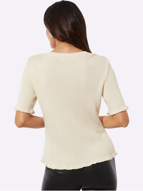Pull à Manches Courtes 42% Viscose - Taille Standard - Helline - Kiabi Pull à Manches Courtes 42% Viscose - Taille Standard - Helline - Kiabi