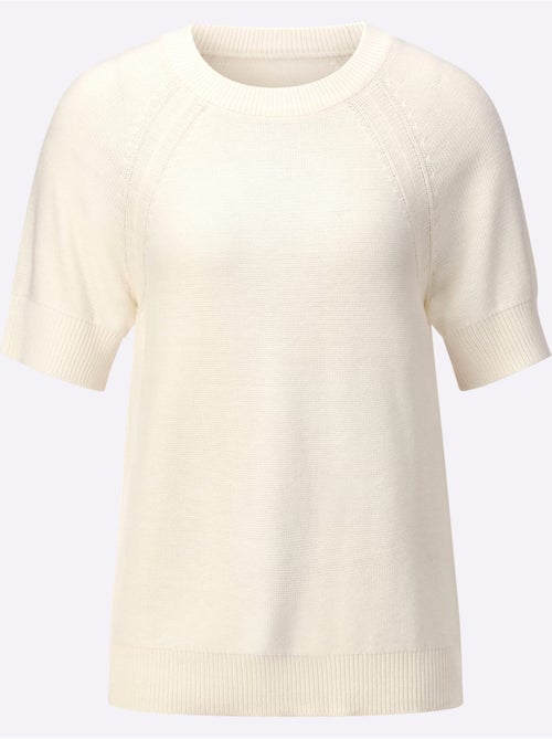 Pull à manches courtes avec encolure ronde et coutures raglan - Taille standard - Witt - Kiabi Pull à manches courtes avec encolure ronde et coutures raglan - Taille standard - Witt - Kiabi