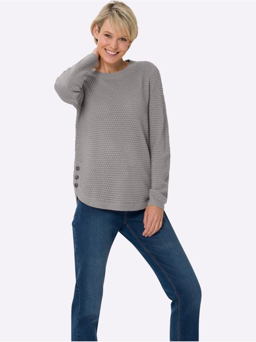 Pull à manches longues avec motif tricoté et boutons décoratifs - Taille standard - Moda Vilona - Kiabi Pull à manches longues avec motif tricoté et boutons décoratifs - Taille standard - Moda Vilona - Kiabi