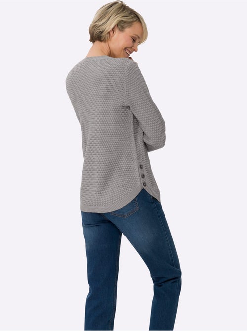 Pull à manches longues avec motif tricoté et boutons décoratifs - Taille standard - Moda Vilona - Kiabi Pull à manches longues avec motif tricoté et boutons décoratifs - Taille standard - Moda Vilona - Kiabi