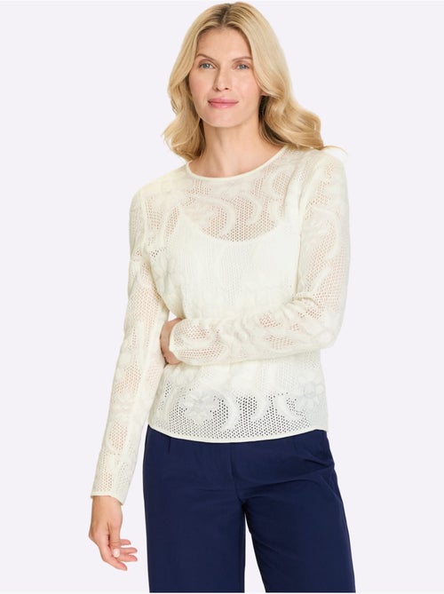 Pull à manches longues avec motifs floraux et ajourés - Taille standard - Moda Vilona - Kiabi Pull à manches longues avec motifs floraux et ajourés - Taille standard - Moda Vilona - Kiabi