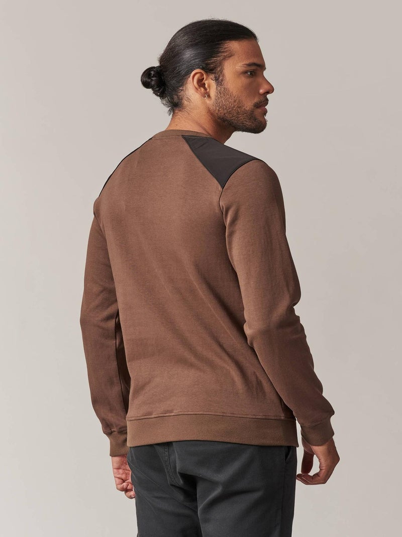 Pull à manches longues et pochette zippée homme 'Deeluxe' Marron chocolat - Kiabi