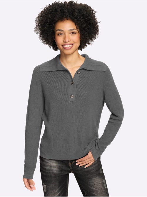 Pull à manches longues large col à revers - taille standard - helline - Kiabi Pull à manches longues large col à revers - taille standard - helline - Kiabi