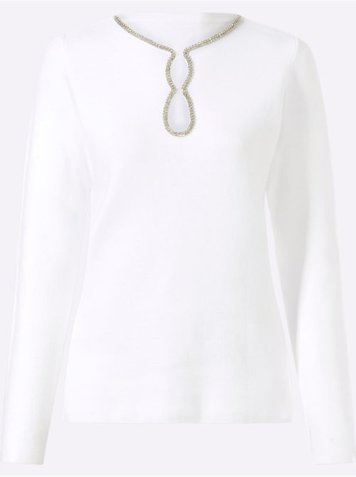 Pull à manches longues petites pierres fantaisie à l'encolure - taille standard - helline - Kiabi Pull à manches longues petites pierres fantaisie à l'encolure - taille standard - helline - Kiabi