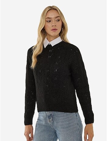 Pull ajouré à col rond