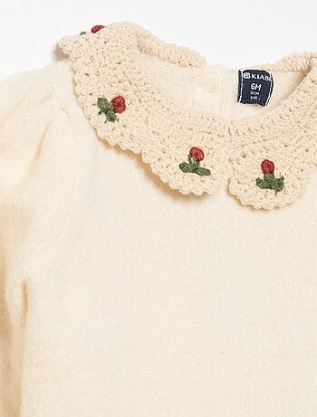 Pull avec col fantaisie
