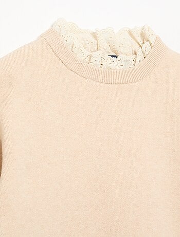 Pull avec col rond effet 2 en 1 en broderies anglaises