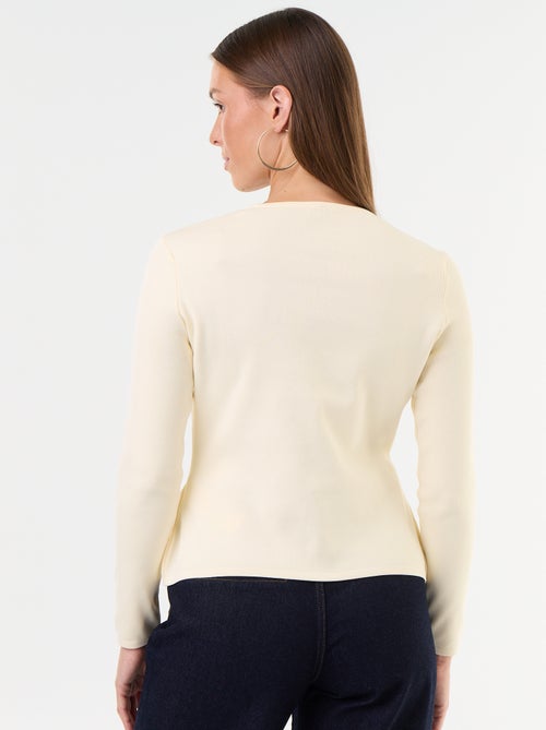 Pull avec détails mandarins - Kiabi
