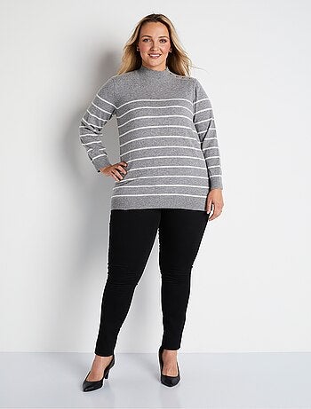 Pull avec fibres recyclées, laine et cachemire
