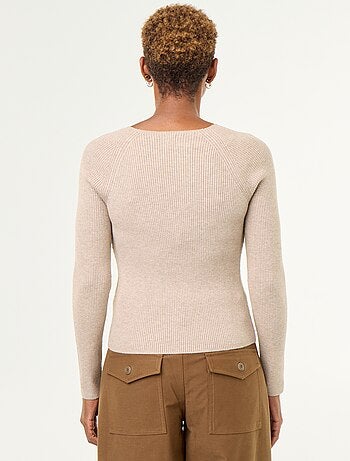 Pull avec manches raglan boutonnées