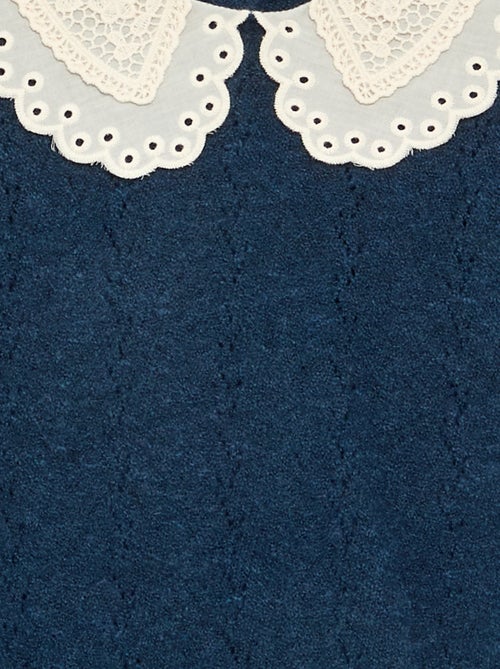 Pull avec un grand col brodé fantaisie - Kiabi Pull avec un grand col brodé fantaisie - Kiabi