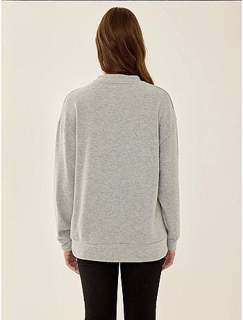 Pull basique coupe décontractée