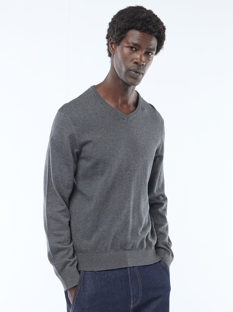 Pull basique en maille unie Gris foncé - Kiabi