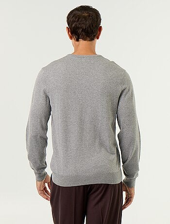 Pull basique en maille unie