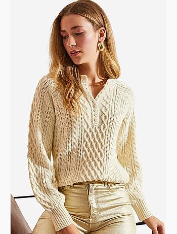 Pull boutonné en maille torsadée lucci