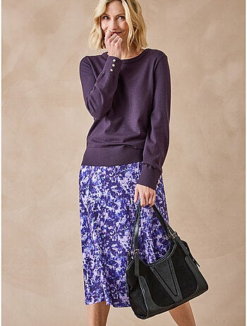 Pull boutons-bijoux aux manches