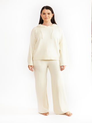 PULL CHAUD AVEC CAPUCHE FEMME PETRA VÊTEMENT D'INTÉRIEUR