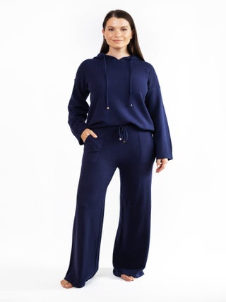 PULL CHAUD AVEC CAPUCHE FEMME PETRA VÊTEMENT D'INTÉRIEUR