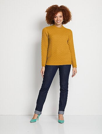 Pull chaud court col montant maille épaisse