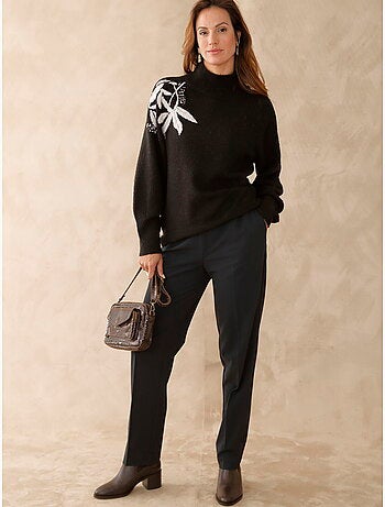 Pull col montant avec broderie - DAXON
