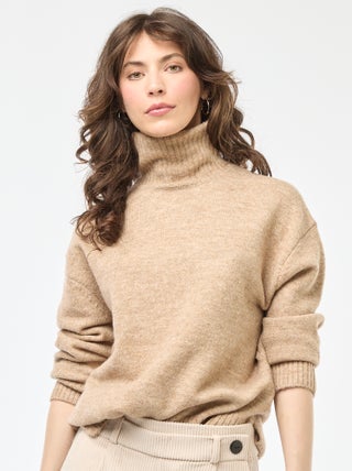 Pull col montant en maille grosse jauge