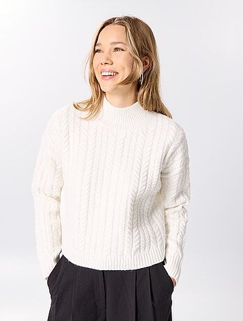 Pull col montant uni
