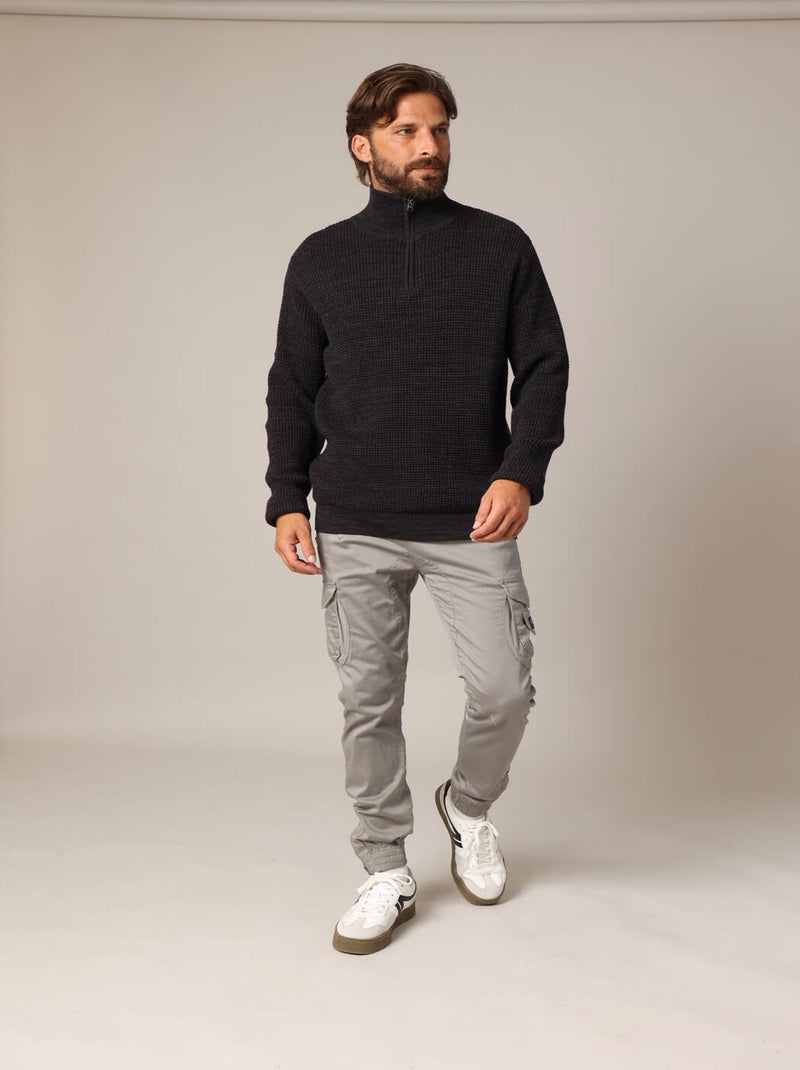 Pull col montant zippé en tricot texturé pour homme. 'Deeluxe' Noir - Kiabi