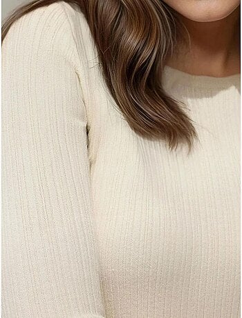 Pull col rond en maille ajustée