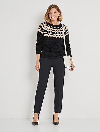 Pull col rond maille poilue jacquard soleil