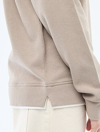 Pull col rond nid d'abeille