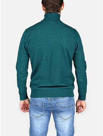Pull col roulé