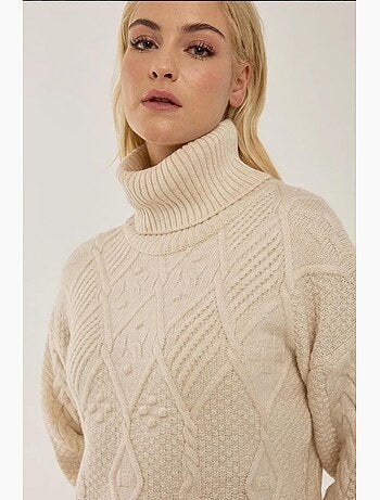Pull col roulé à pompons hiccup