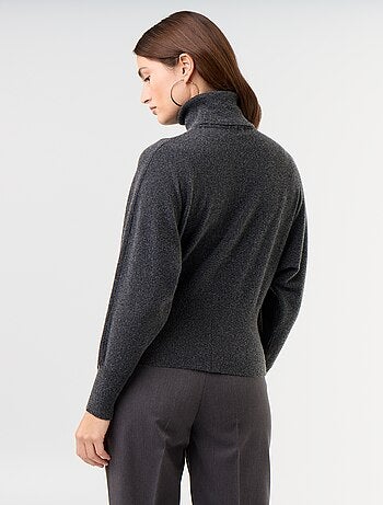 Pull col roulé avec emmanchures chauve-souris