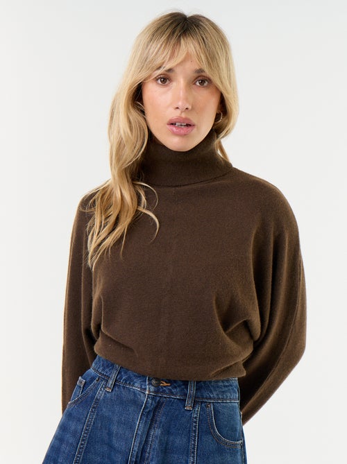 Pull col roulé avec emmanchures chauve-souris - Kiabi Pull col roulé avec emmanchures chauve-souris - Kiabi