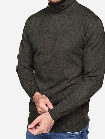Pull col roulé