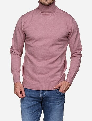 Pull col roulé