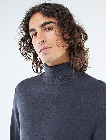Pull col roulé uni