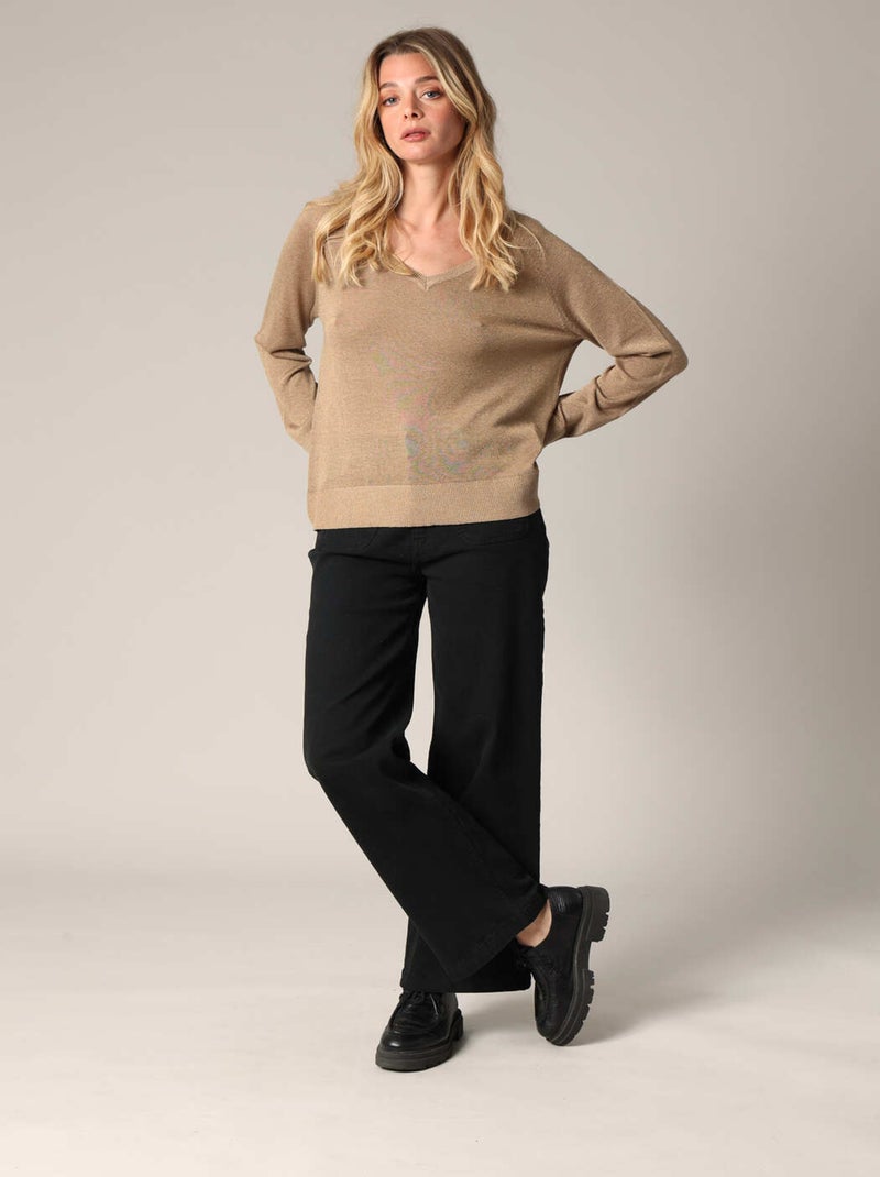 Pull col V en maille fine
 'Deeluxe' Gold - Kiabi