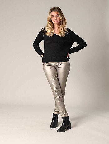 Pull col V en maille fine
'Deeluxe'