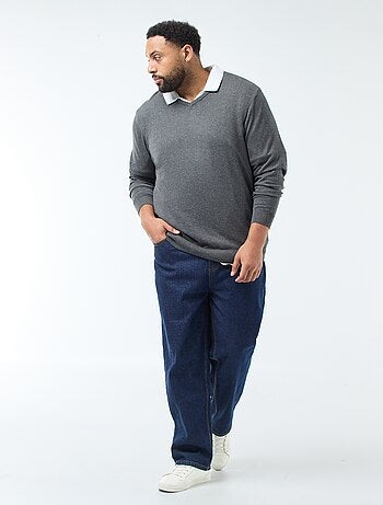 Pull col V en maille fine jauge