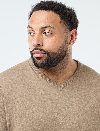 Pull col V en maille fine jauge