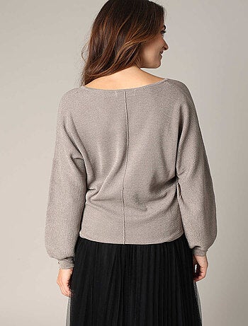 Pull col V féminin, coupe chemisier 'Deeluxe'