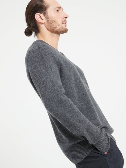 Pull col V homme 100% cachemire 4 fils - LUKE 13 - Kiabi