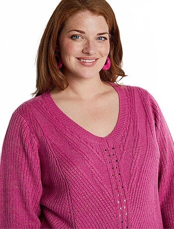 Pull col V uni maille fantaisie