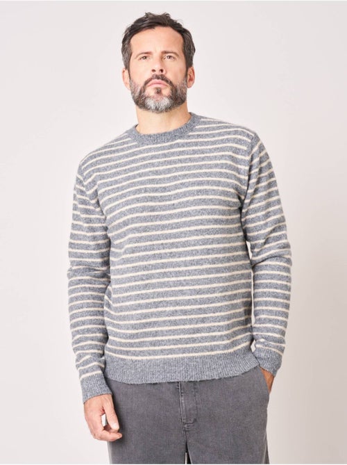 Pull confort homme en maille rayé jacquard 'deeluxe' - Kiabi Pull confort homme en maille rayé jacquard 'deeluxe' - Kiabi